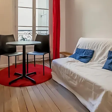 Cozy With Photo Session Included! Apartamento París